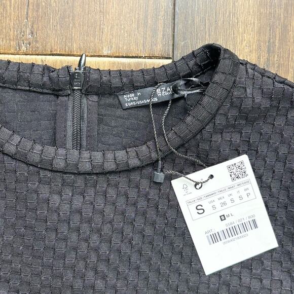 NWT BW Collection Zara size M Black Textured Cap Sleeve Dress Midi Knit Bodycon - Picture 2 of 12